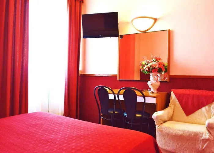 Rosy Otel 2*