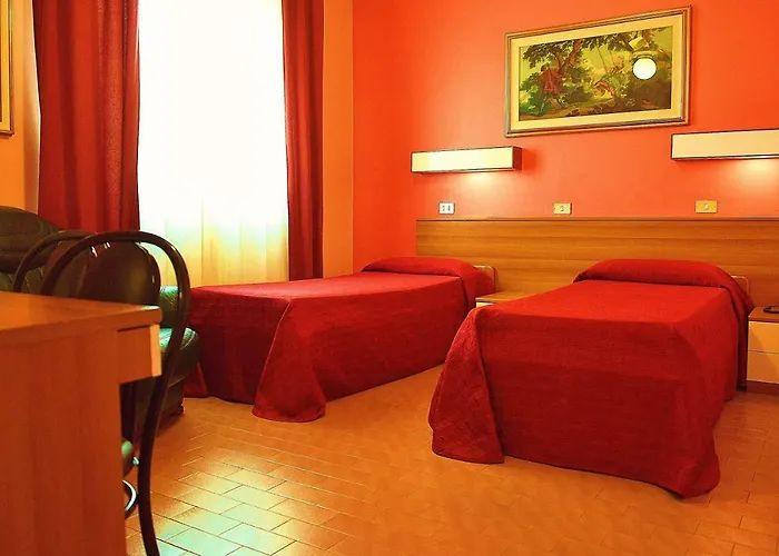 Otel Rosy 2*