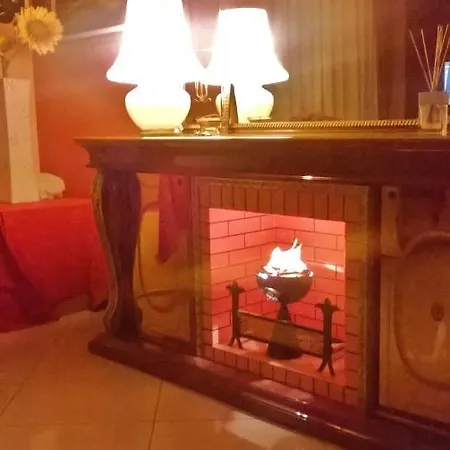 Rosy Hotel